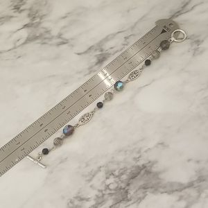 Premier designs silver tone and bead bracelet